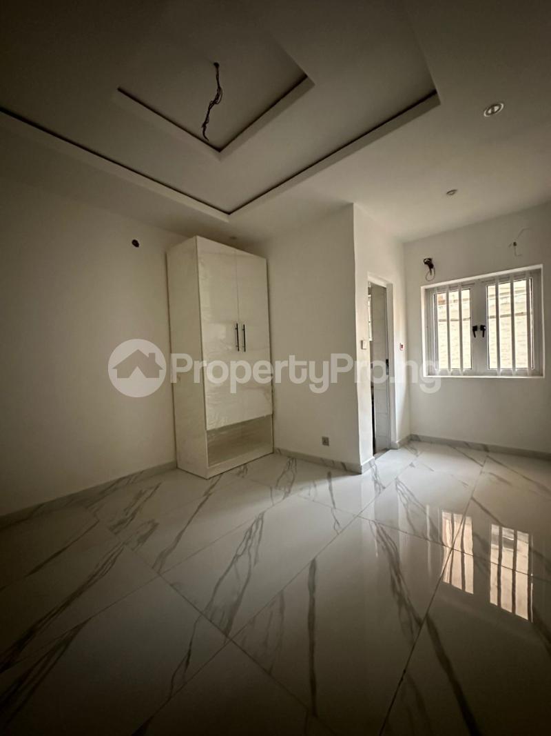 Flat / Apartment for rent Palmgroove Shomolu Lagos - 0