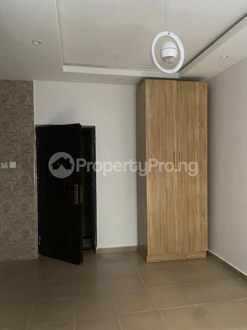 Flat / Apartment for rent Palmgroove Obanikoro Shomolu Lagos
