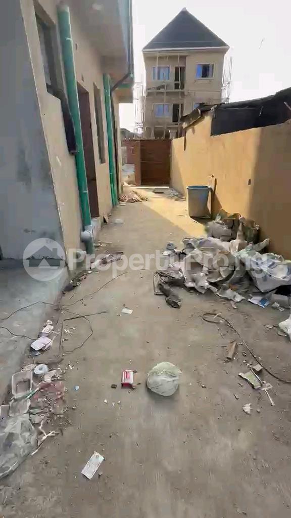 1 bedroom Flat / Apartment for rent New Garage Bariga Lagos Bariga Lagos