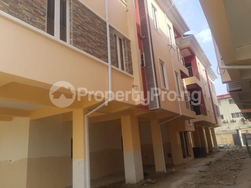 3 bedroom House for rent Dideolu Estate Victoria Island Lagos