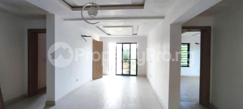 3 bedroom Flat / Apartment for sale By Ismail Estate, Onigbongbo Maryland Ikeja Lagos