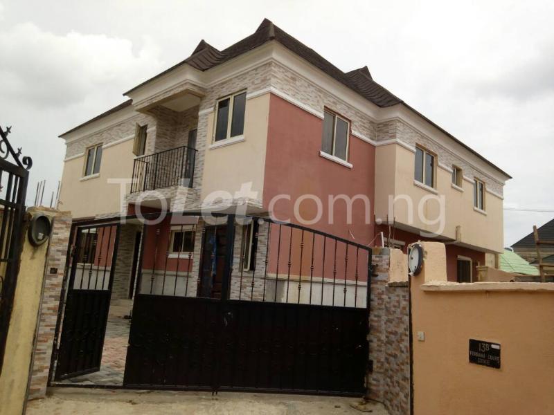 3 bedroom Flat / Apartment for rent Glory Estate Ifako-gbagada Gbagada Lagos