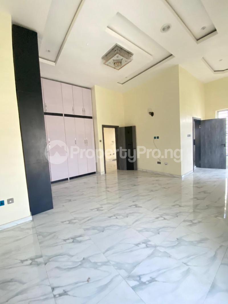 4 bedroom House for rent Beside Tulip Estate chevron Lekki Lagos