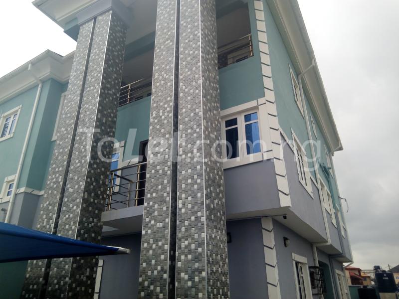 3 bedroom Flat / Apartment for rent Community Bus Stop Ago palace Okota Lagos