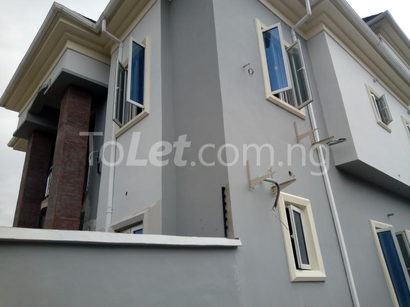 3 bedroom Flat / Apartment for rent Green Field Estate Okota Lagos
