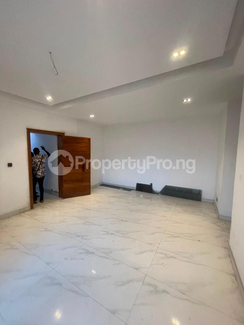 3 bedroom Flat / Apartment for rent Adeniran Ogunsanya Surulere Lagos