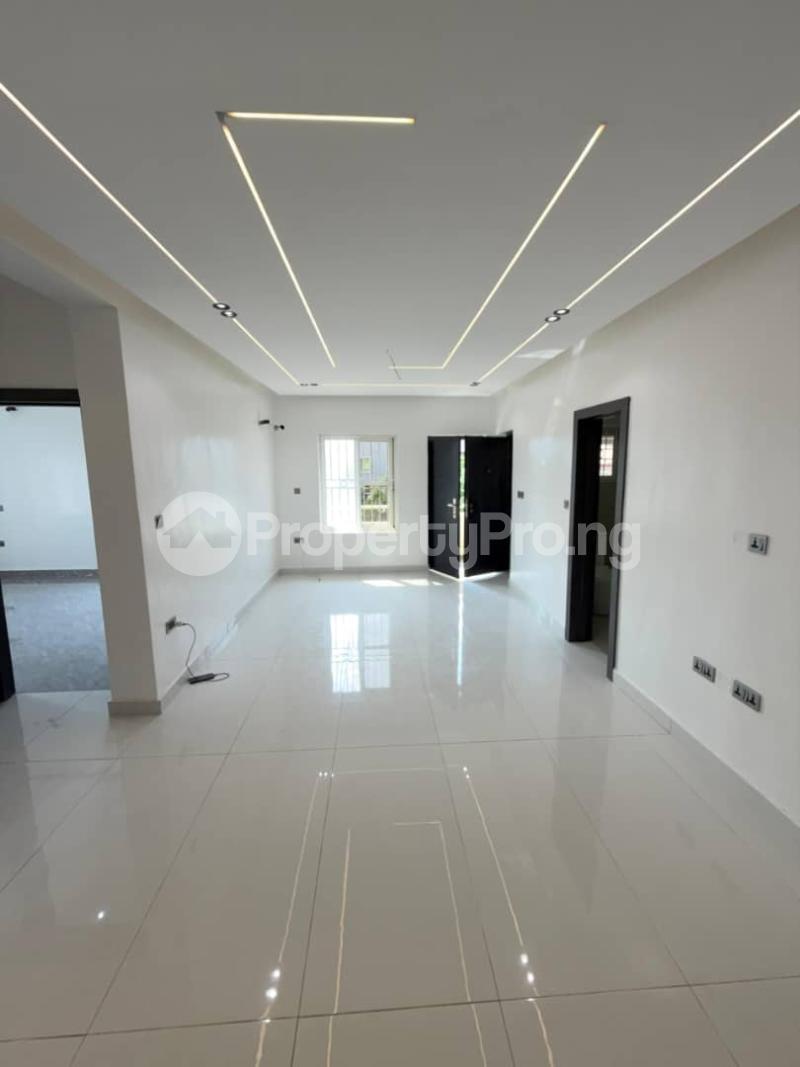 3 bedroom Flat / Apartment for sale Alpha Beach Road Lekki Lagos