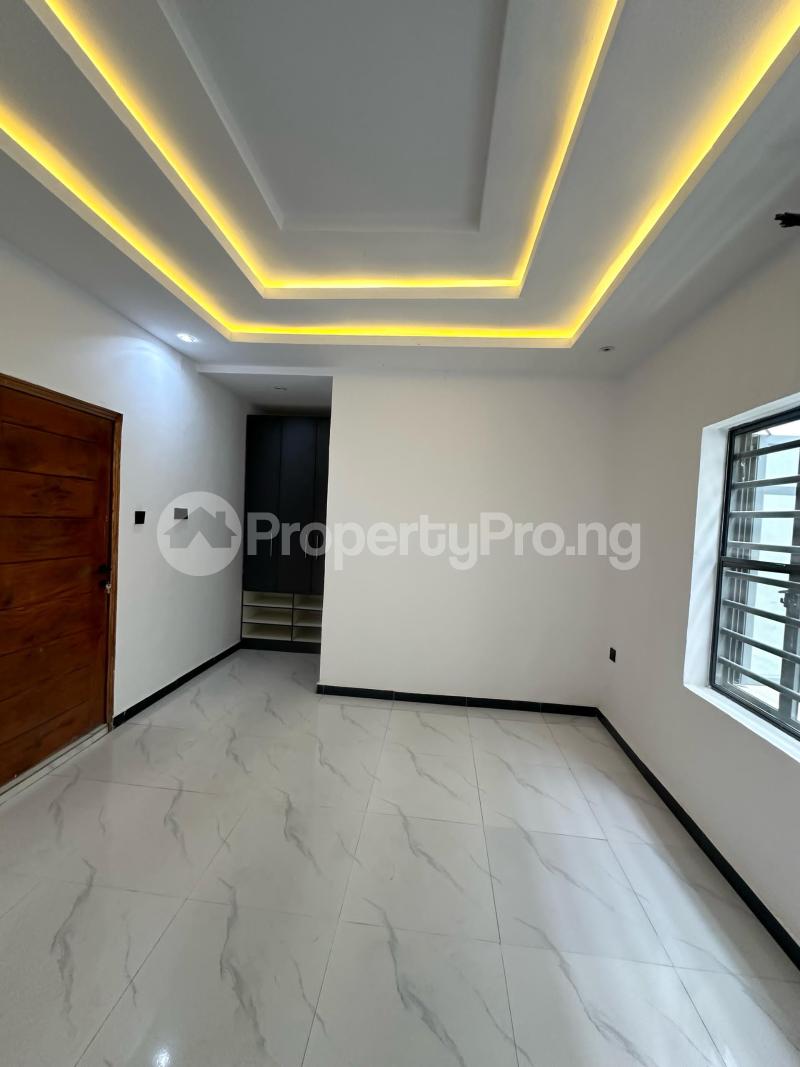 3 bedroom Flat / Apartment for rent Ifako-gbagada Gbagada Lagos