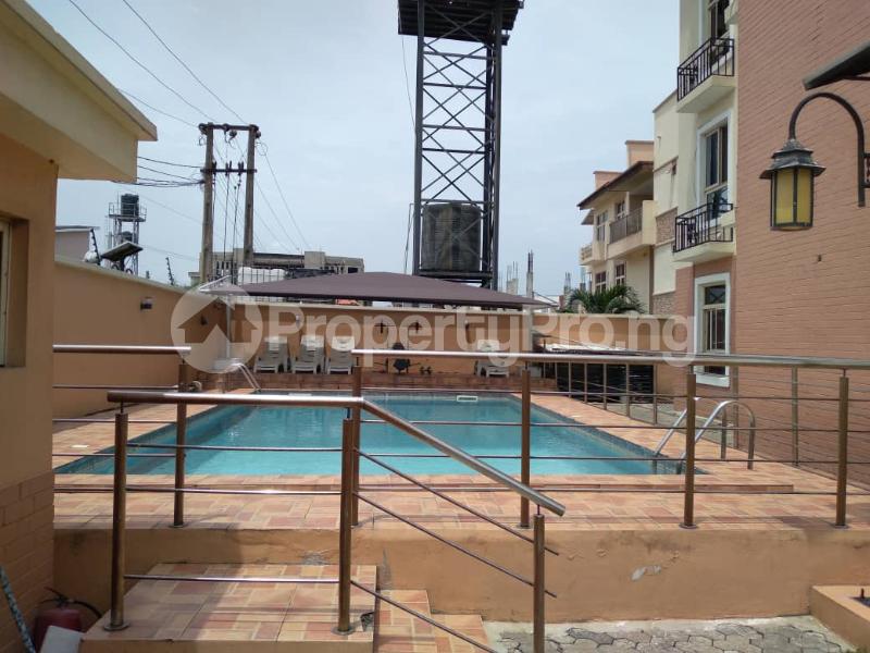 3 bedroom Flat / Apartment for rent ONIRU Victoria Island Lagos