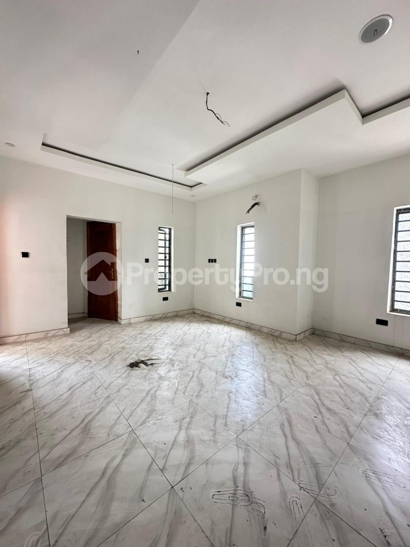 3 bedroom Flat / Apartment for rent Atunrase Medina Gbagada Lagos