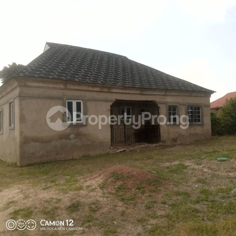 3 bedroom House for sale Isokan Off Atere Kasumu Road, Akala Expressway Oluyole Extension Ibadan. Akala Express Ibadan Oyo