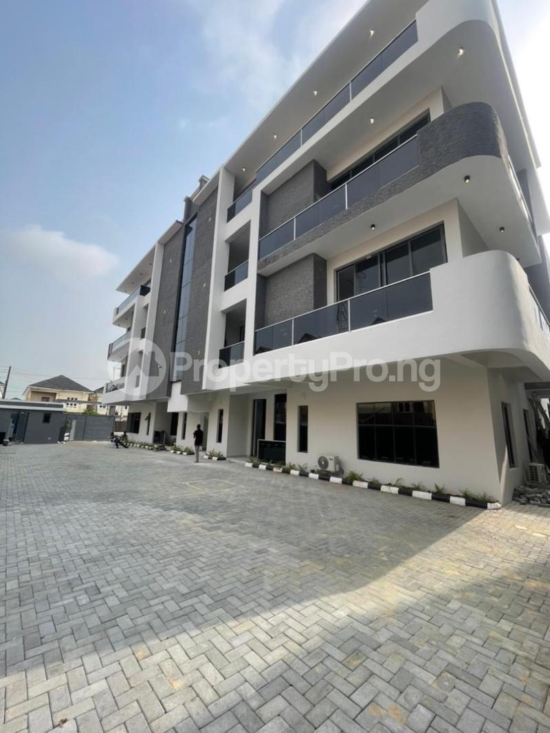 3 bedroom Flat / Apartment for rent Lekki Phase 1 Lekki Lagos
