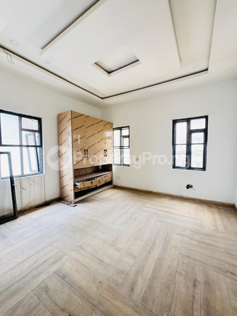 3 bedroom Flat / Apartment for sale Off Freedom Way Lekki Phase 1 Lekki Phase 1 Lekki Lagos