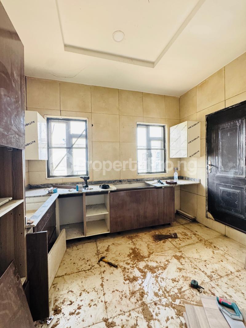 3 bedroom Flat / Apartment for sale Off Freedom Way Lekki Phase 1 Lekki Phase 1 Lekki Lagos