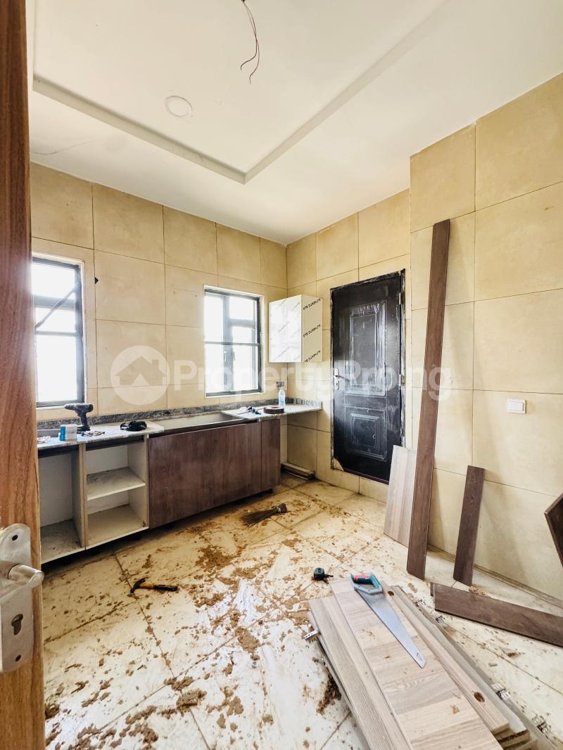 3 bedroom Flat / Apartment for sale Off Freedom Way Lekki Phase 1 Lekki Phase 1 Lekki Lagos