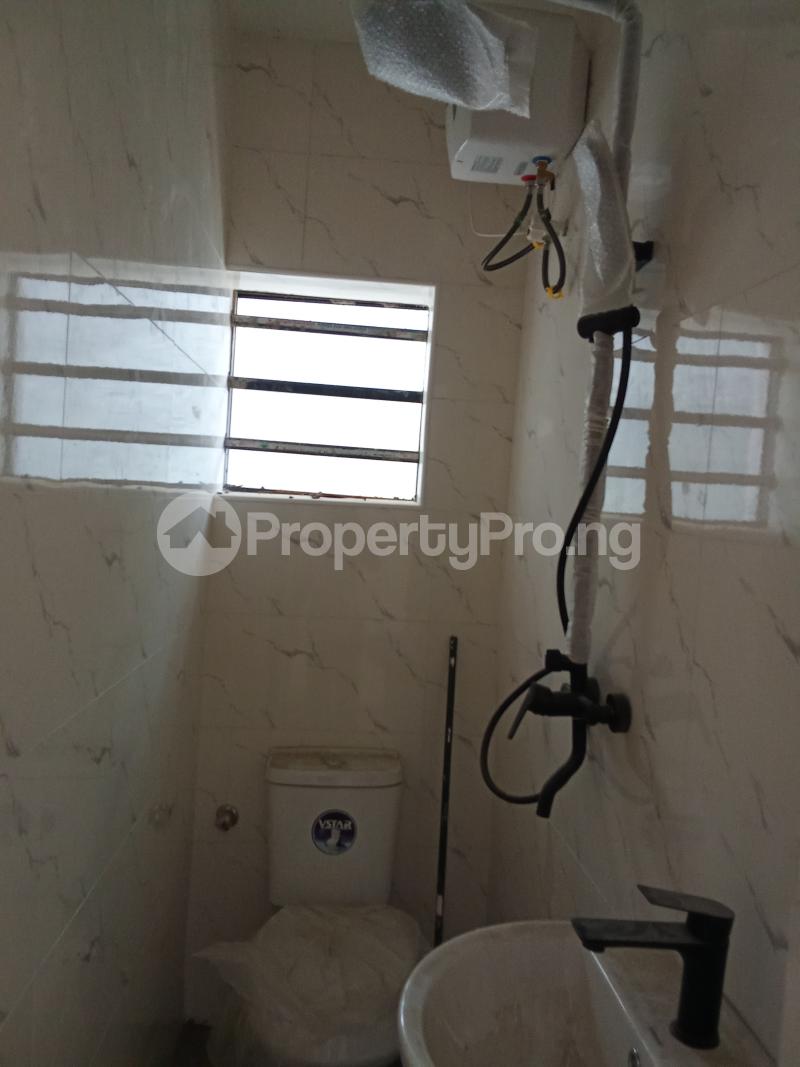 2 bedroom Flat / Apartment for rent Somosu Surulere Lagos