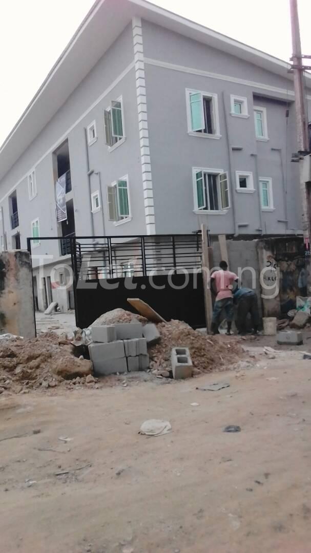 1 bedroom Flat / Apartment for rent Ovba Street Alapere Kosofe/Ikosi Lagos - 4