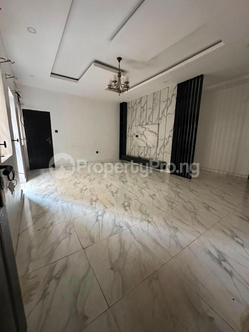 2 bedroom Flat / Apartment for rent Alagomeji Yaba Lagos