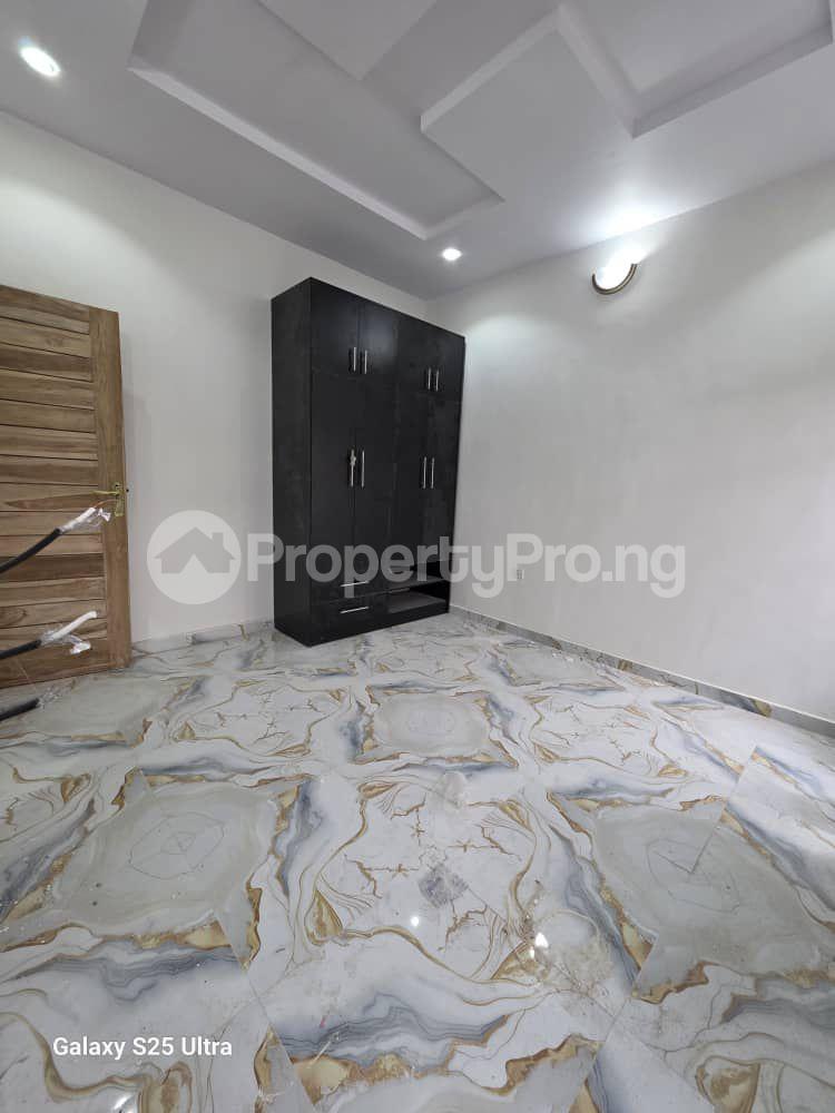 2 bedroom Flat / Apartment for rent Akoka Yaba Lagos - 0