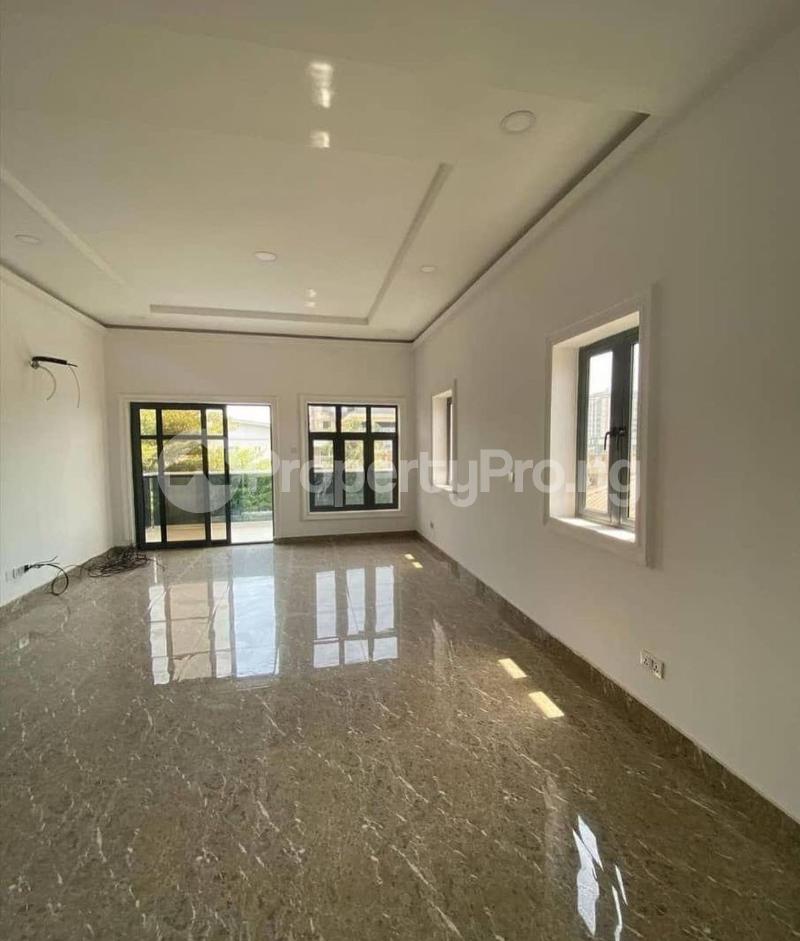 3 bedroom Flat / Apartment for rent Adelabu Surulere Lagos