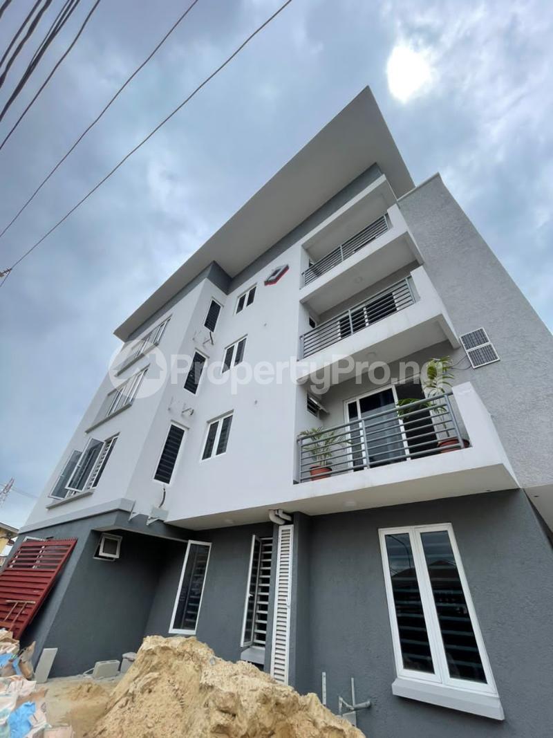 2 bedroom Flat / Apartment for rent Yabatech Unilag Yaba Lagos