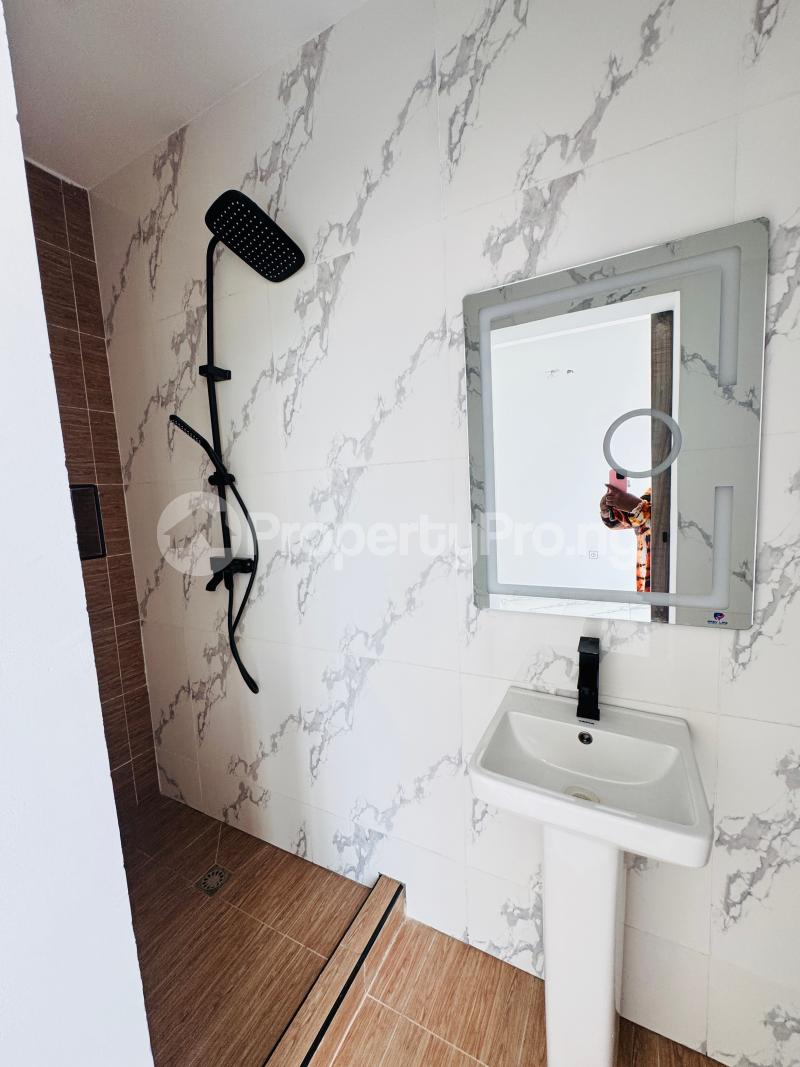 2 bedroom Flat / Apartment for sale Chevron Tollgate Lekki Lekki Phase 2 Lekki Lagos