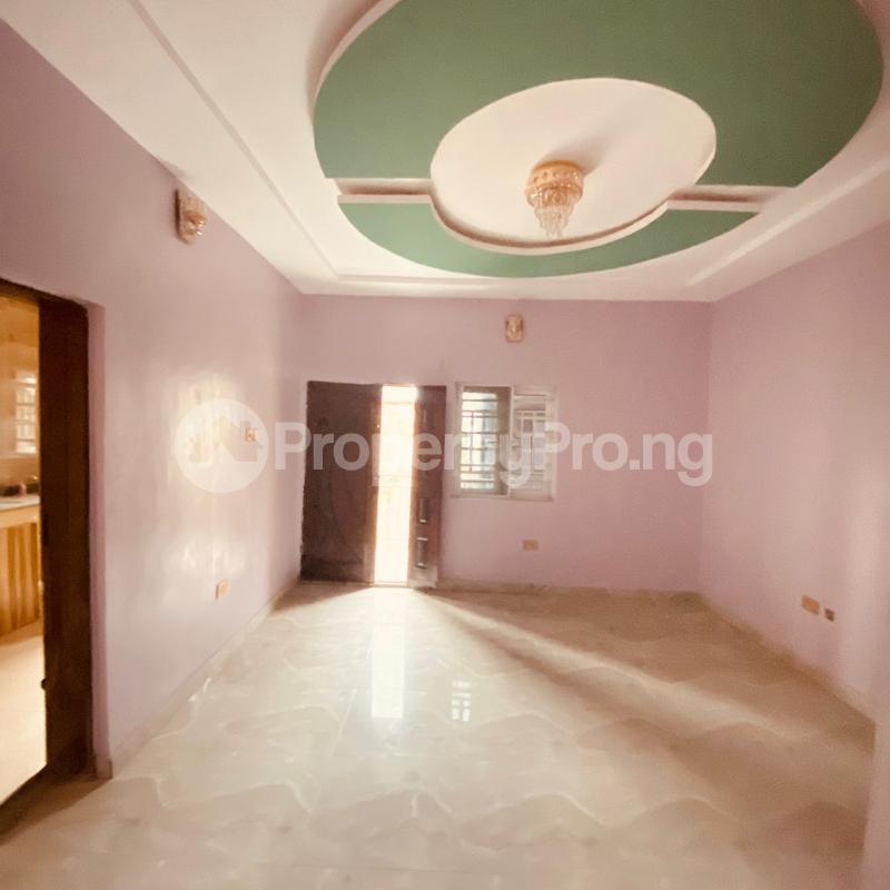 2 bedroom Flat / Apartment for rent Onipanu Shomolu Lagos