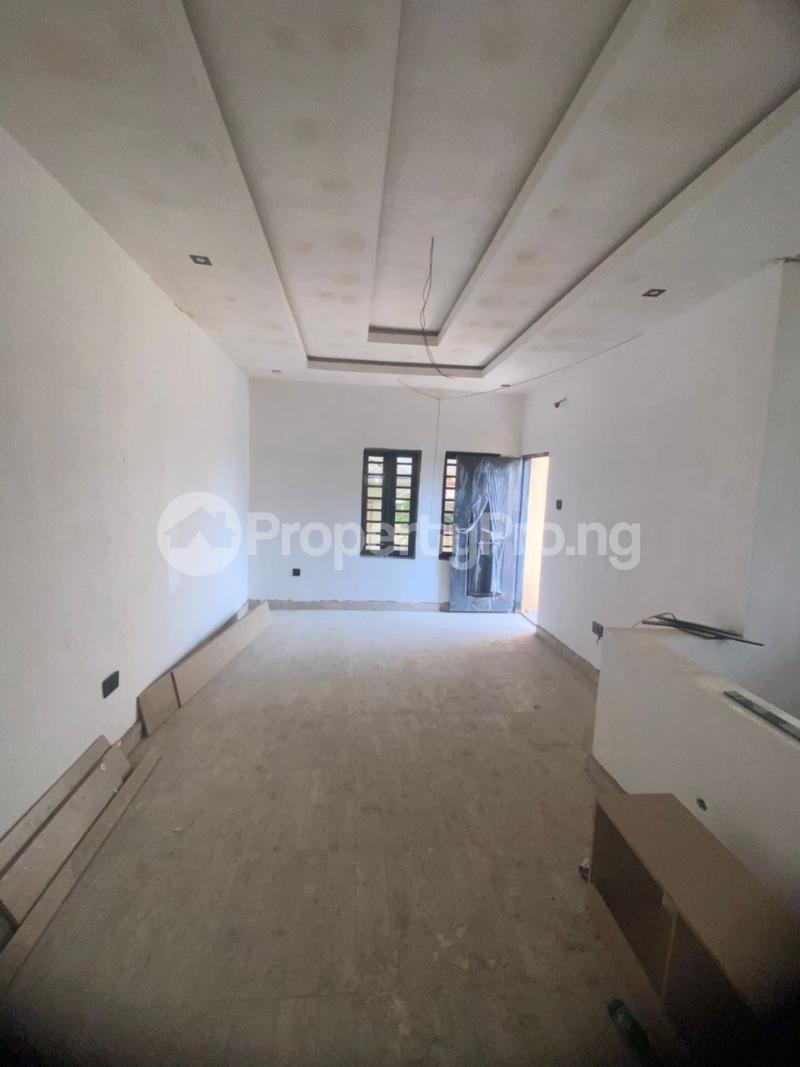 2 bedroom Flat / Apartment for rent Alagomeji Yaba Lagos