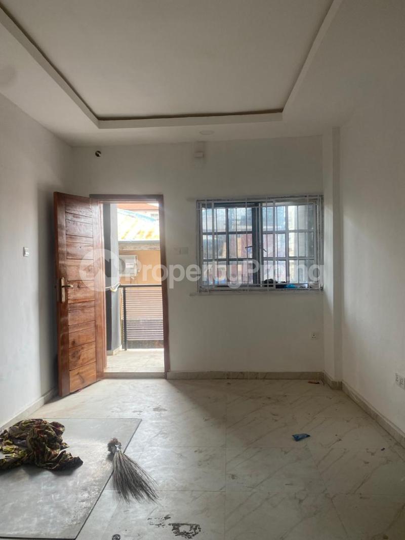 2 bedroom Flat / Apartment for rent Fola Agoro Fola Agoro Yaba Lagos
