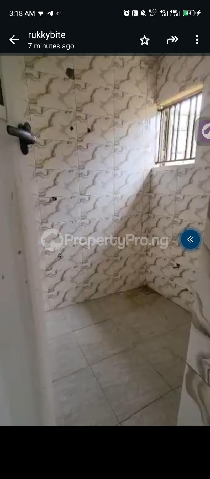2 bedroom Flat / Apartment for rent Eruwen Ikorodu Erunwen Ikorodu Lagos