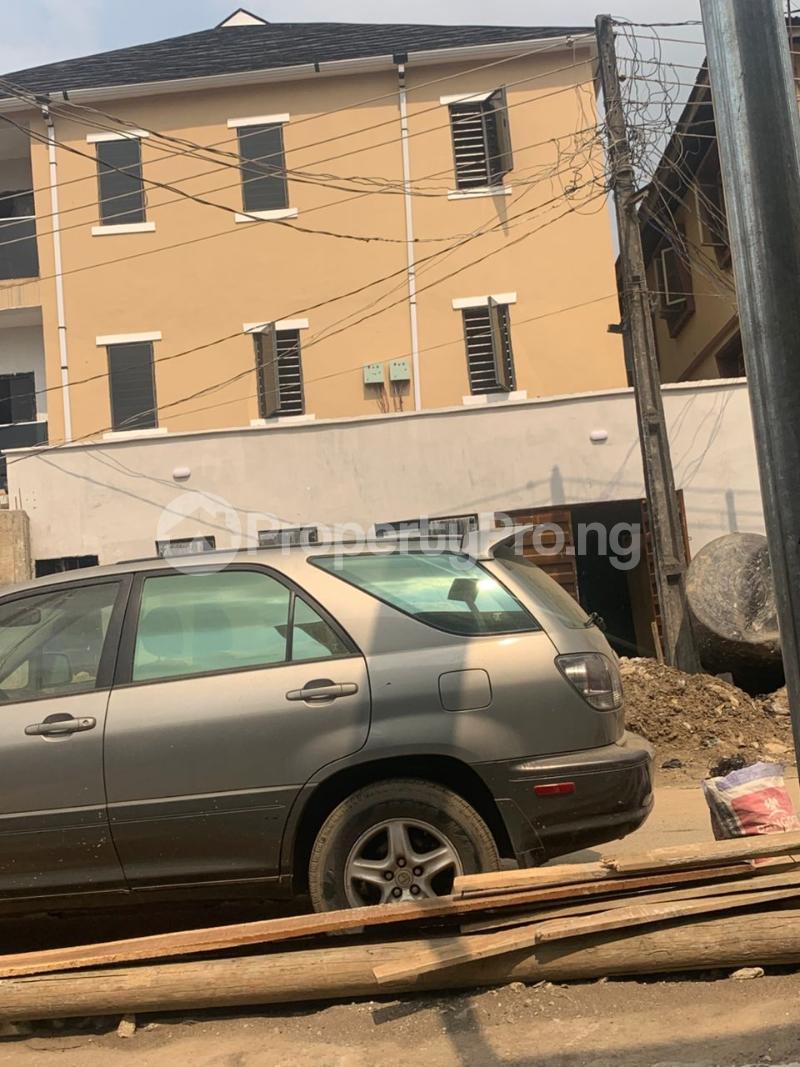 2 bedroom Flat / Apartment for rent Ilupeju Road Ikorodu Road (Ilupeju) Ilupeju Lagos