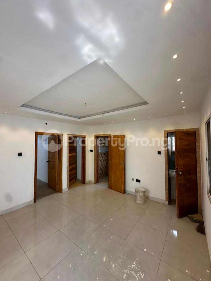 2 bedroom Flat / Apartment for rent Ologolo Lekki Lagos
