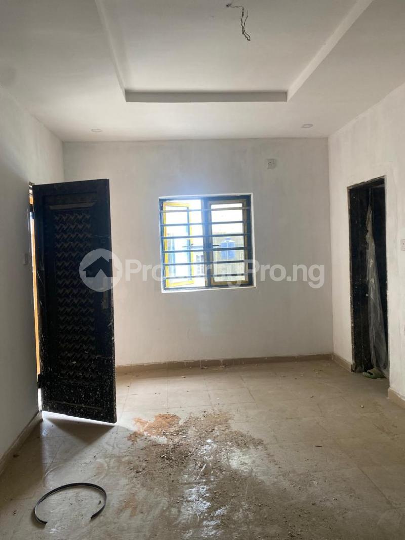 2 bedroom Flat / Apartment for rent Adekunle Ebute Metta Yaba Lagos