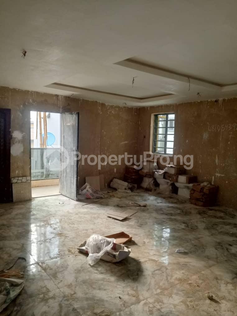 2 bedroom Flat / Apartment for rent Adekunle Yaba Lagos