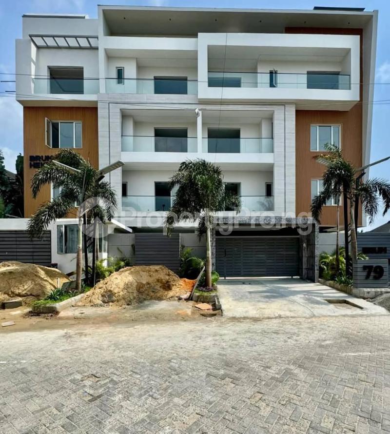 2 bedroom House for rent Lekki Phase 1 Lekki Lagos