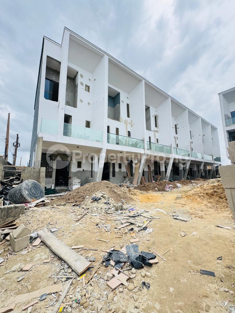 2 bedroom House for sale Off Lekki-Epe Expressway Ajah Lagos