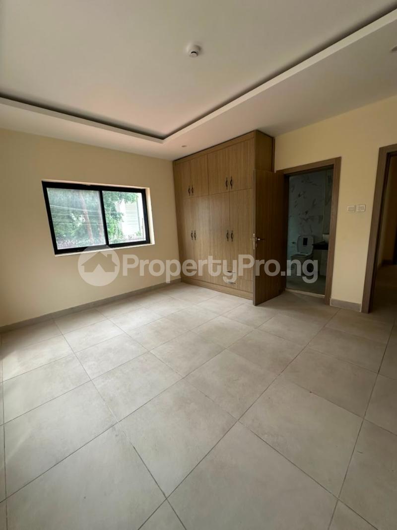 3 bedroom Flat / Apartment for rent Ikoyi Lagos