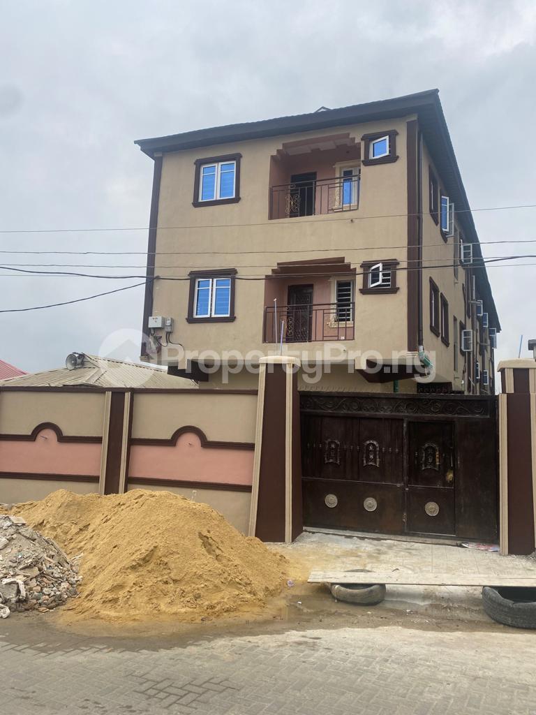 1 bedroom Flat / Apartment for rent Onipanu, Shomolu Lagos