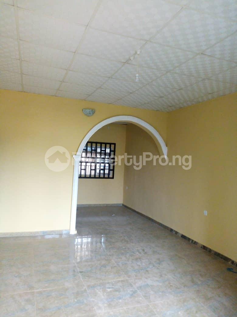 3 bedroom Flat / Apartment for rent Ogunmwenyi, Off Ugbor,gra, Benin City. Oredo Edo