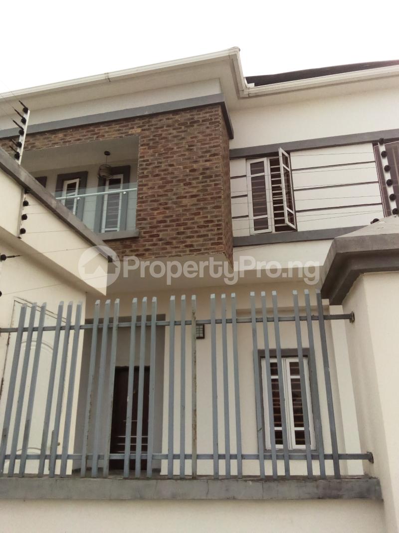 4 bedroom House for sale ... Ologolo Lekki Lagos