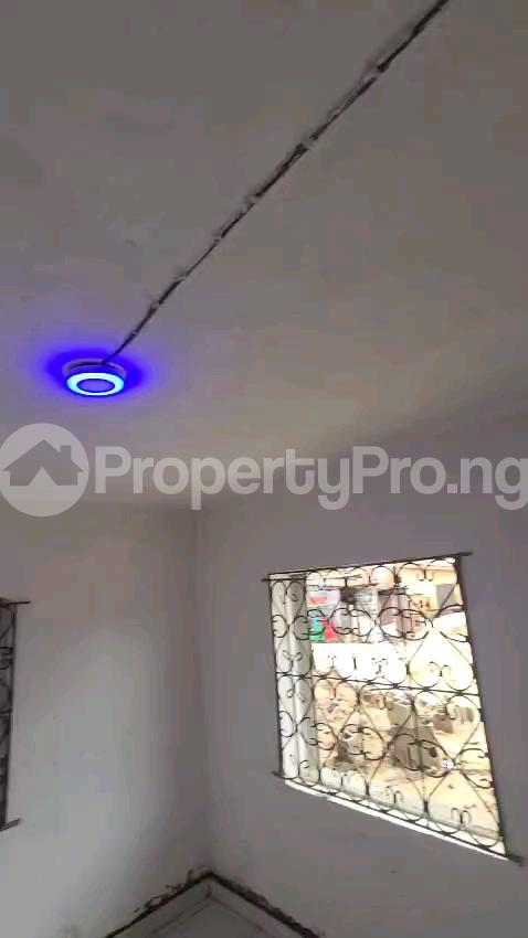 1 bedroom Flat / Apartment for rent Fetuga Street,off Pedro Road,ladilak Shomolu Lagos