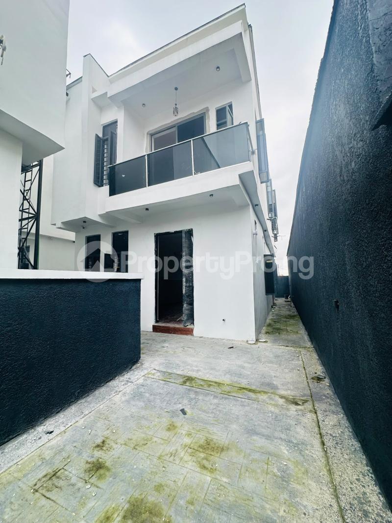 4 bedroom House for sale Orchid Lekki Lagos