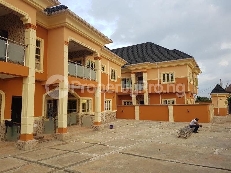 4 bedroom Flat / Apartment for rent Laderin housing estate Abeokuta ogun state Adatan Abeokuta