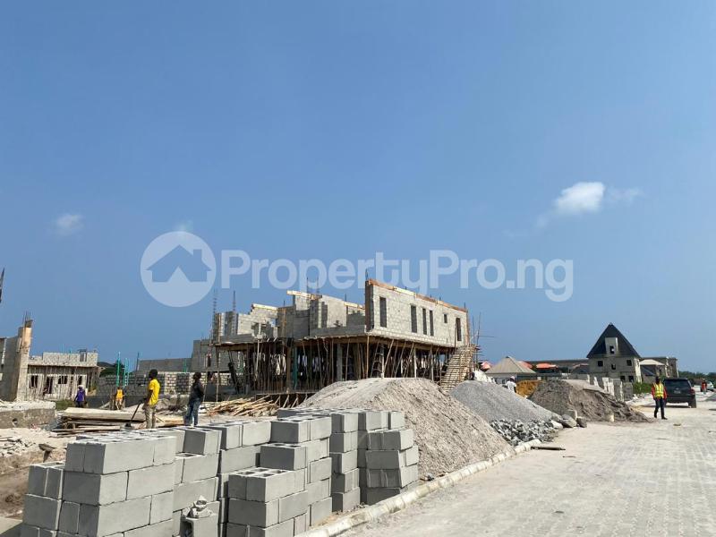 3 bedroom House for sale Km 27 Within Richland Gardens, Lekki Epe Expressway Bogije Sangotedo Lagos