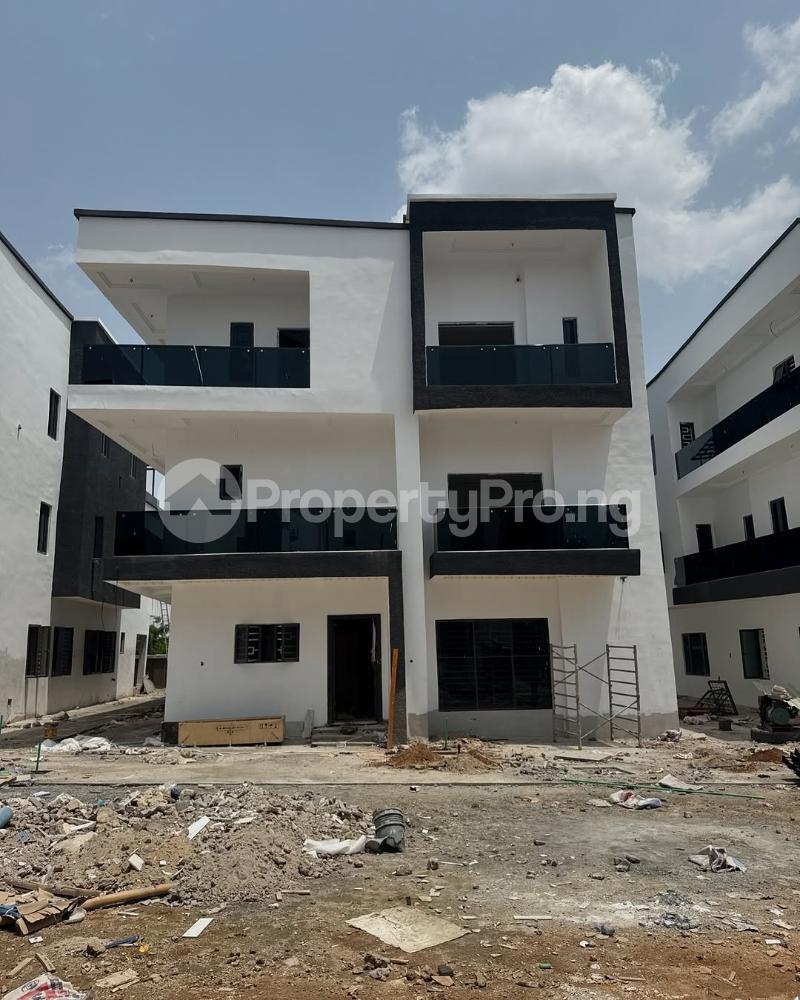 6 bedroom House for sale  Katampe Ext Abuja