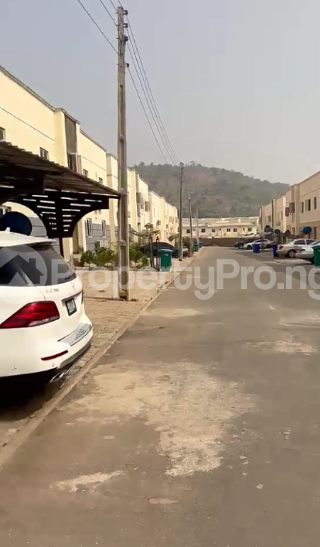 3 bedroom Flat / Apartment for rent Brains And Hammers Life Camp Abuja