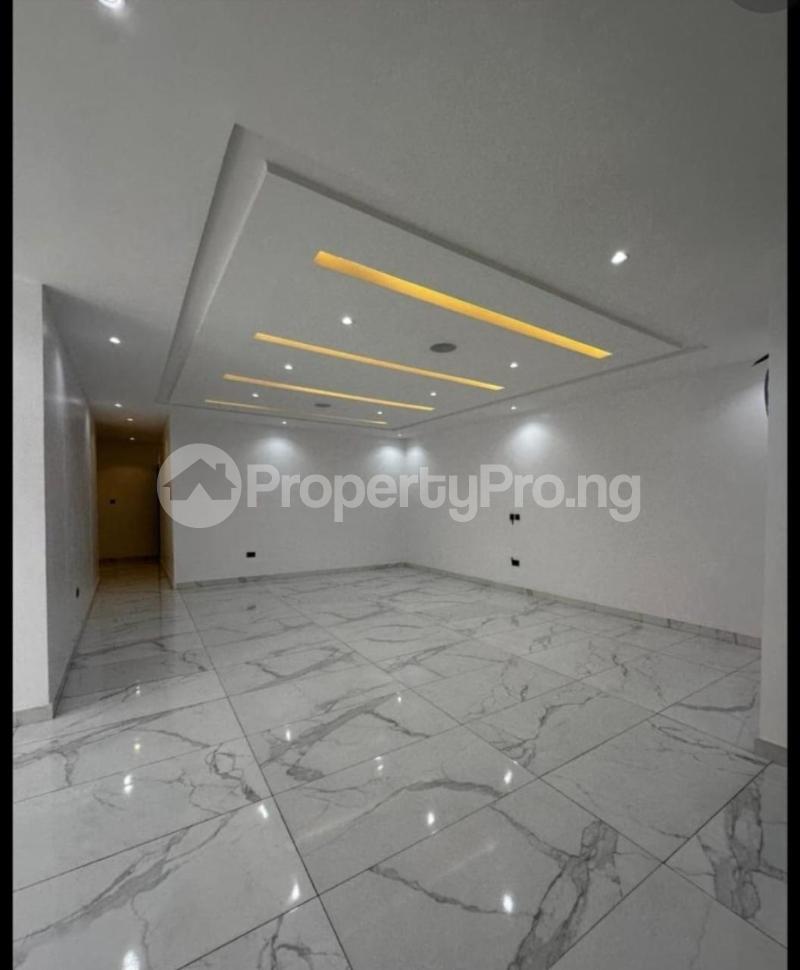 4 bedroom Flat / Apartment for rent Lekki Phase 1 Lekki Lagos