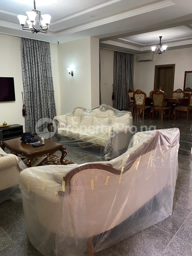 5 bedroom House for sale King Jaja Street Gwarinpa Abuja