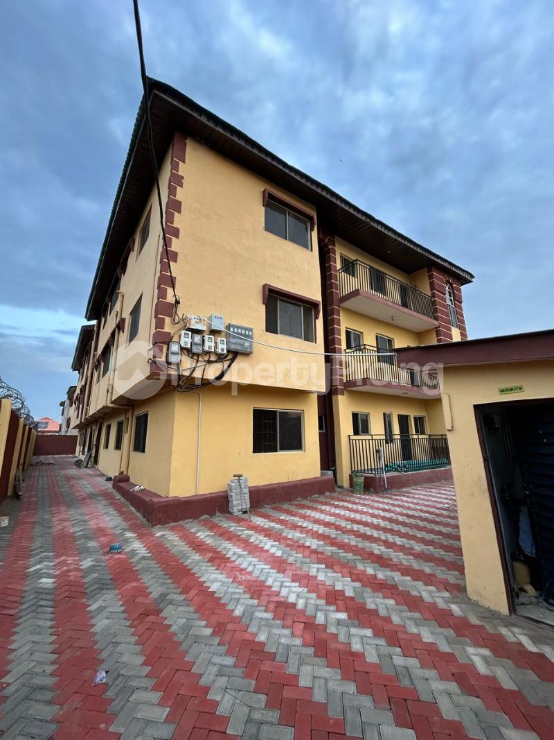 House for sale Mile 12 Kosofe/Ikosi Lagos