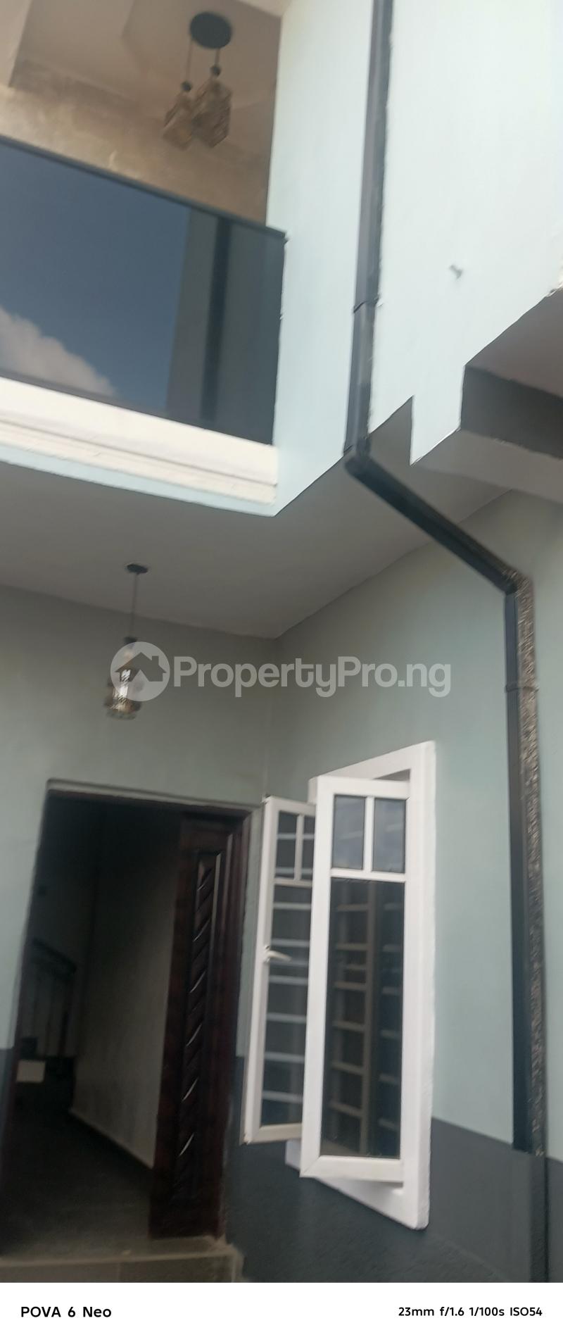 2 bedroom House for rent Ipaja road Ipaja Lagos
